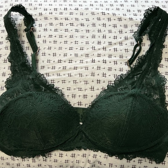 Bralette Push-Up 34B NWOT - Picture 4 of 4